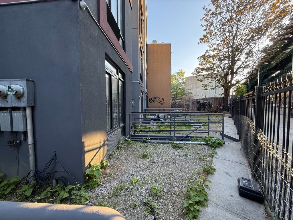 81 suydam street 1122 - Photo 13