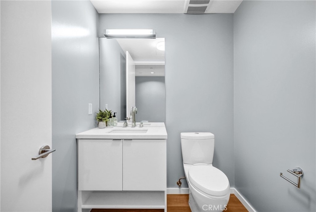 1705 Ocean - Photo 7