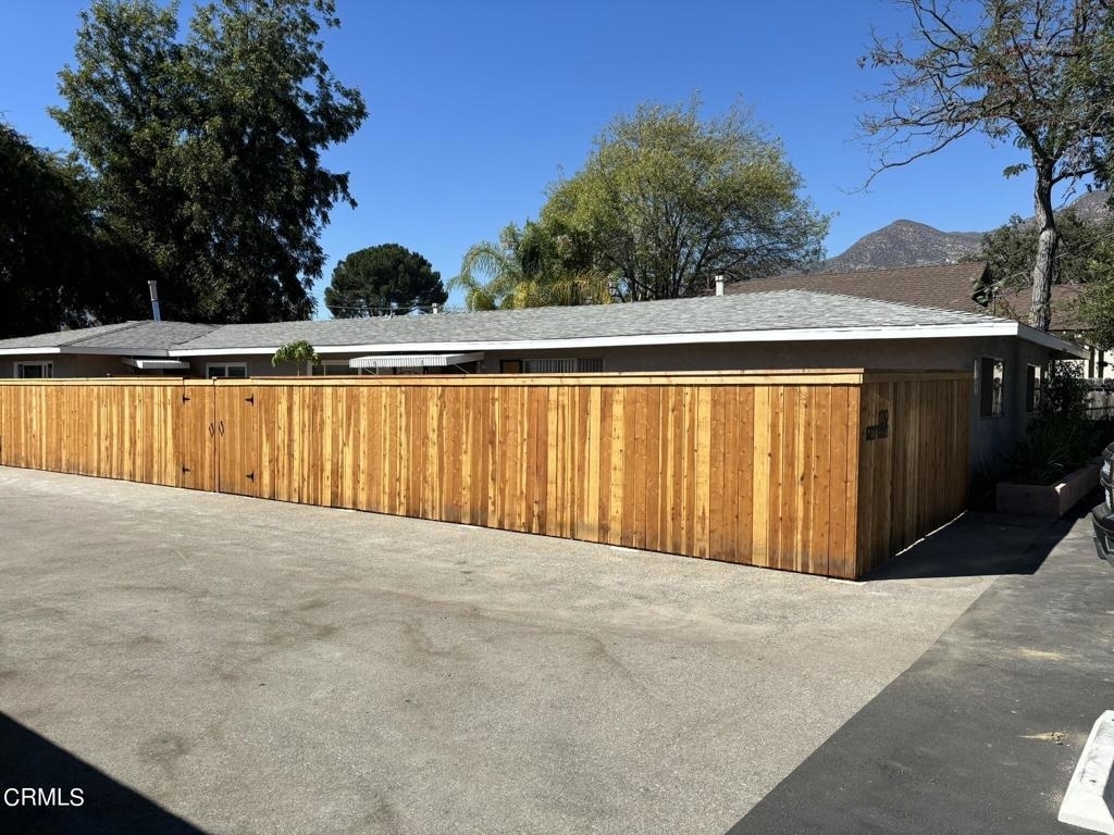 109 Bald Street - Photo 10