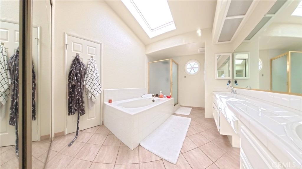415 E Bougainvillea - Photo 24