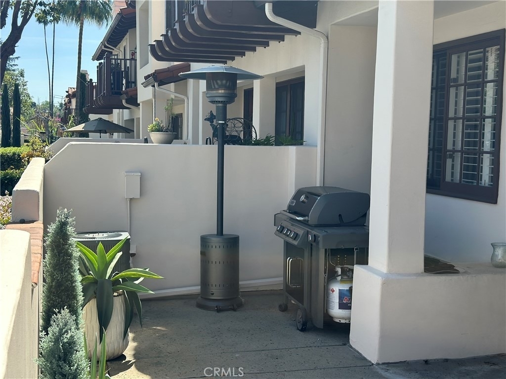 415 E Bougainvillea - Photo 3