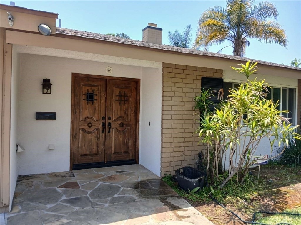 444 Redlands Avenue - Photo 1