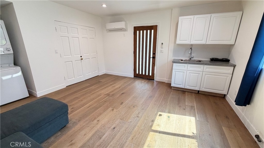 7257 Wilbur Avenue - Photo 7