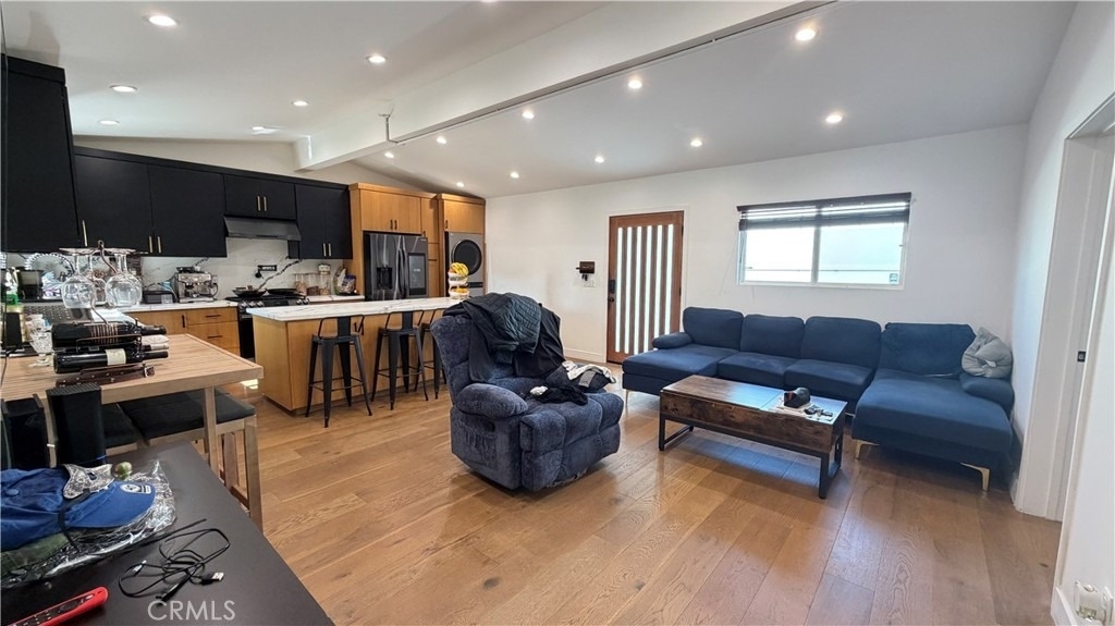 7257 Wilbur Avenue - Photo 5