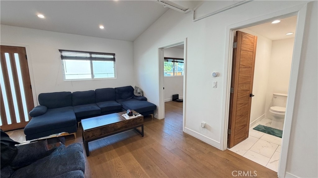 7257 Wilbur Avenue - Photo 7