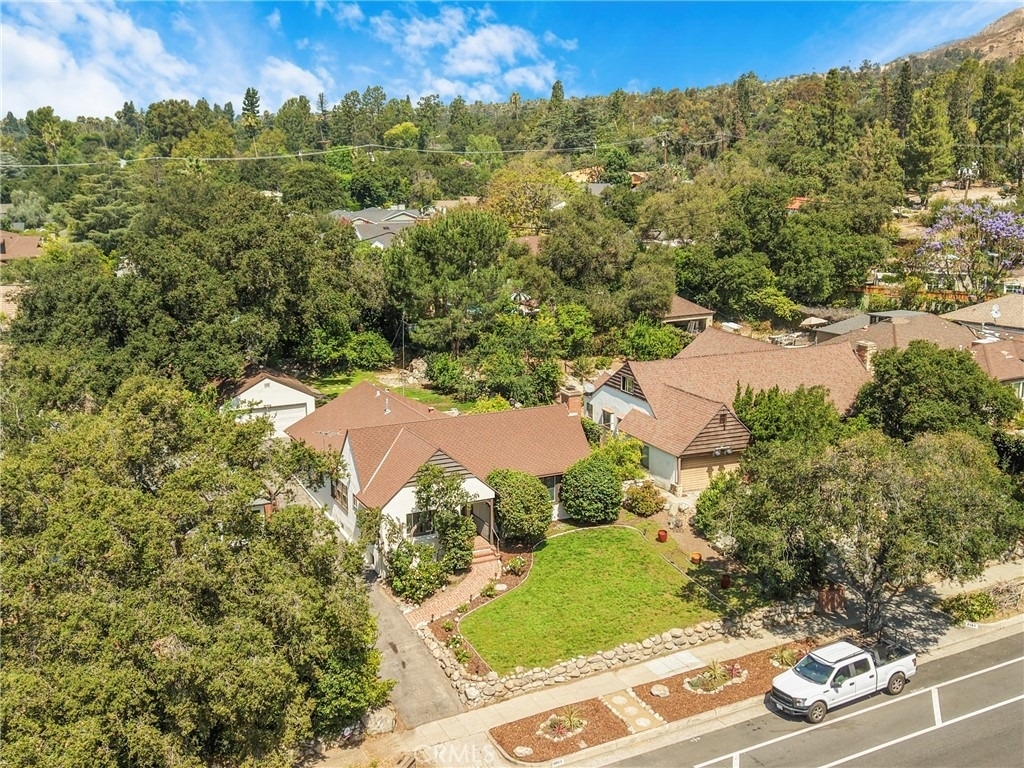 2151 N Altadena - Photo 39