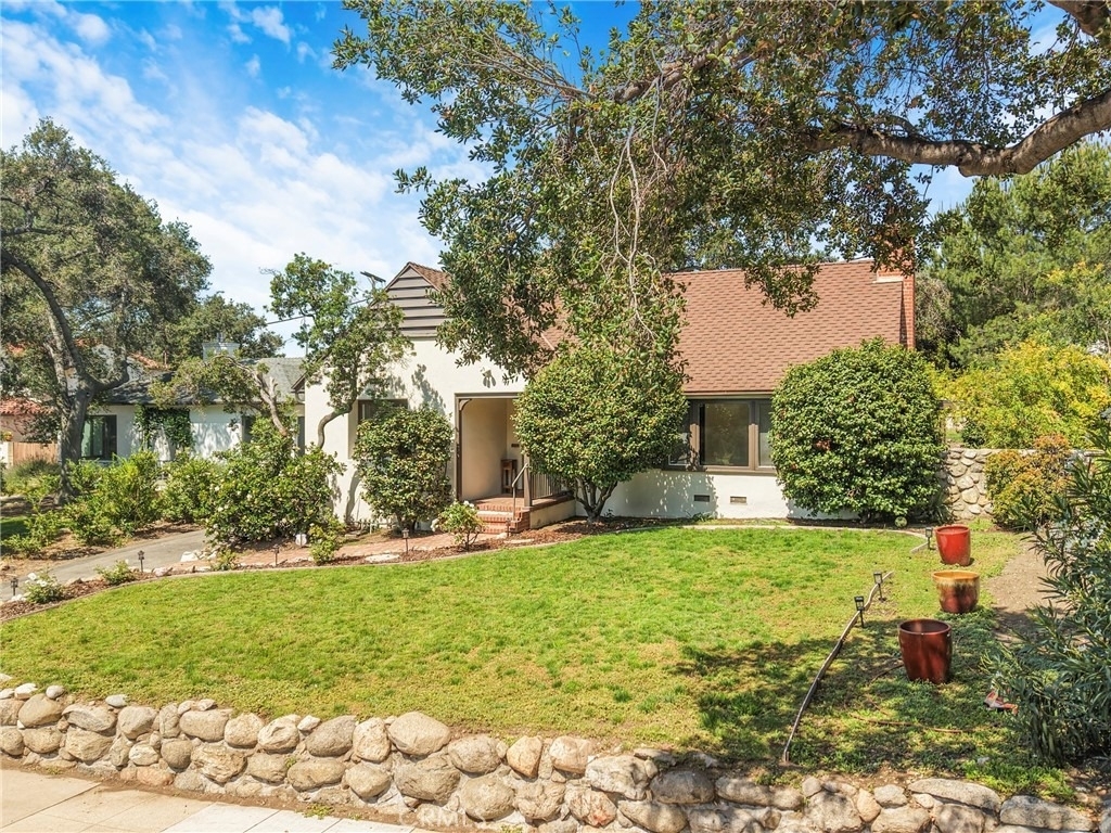 2151 N Altadena - Photo 40
