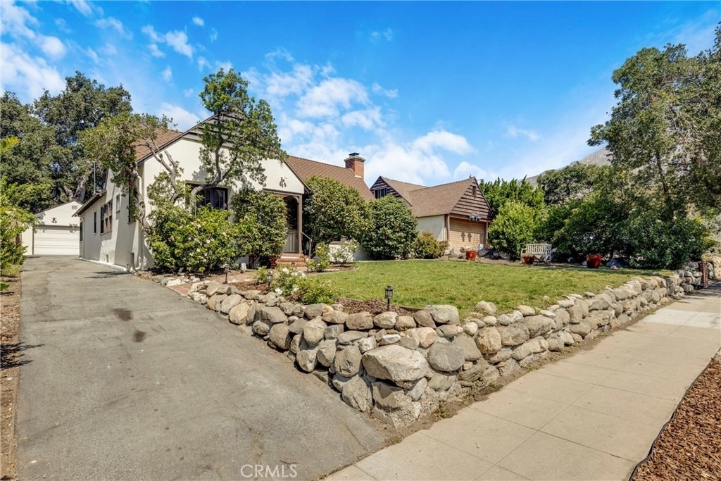 2151 N Altadena - Photo 37