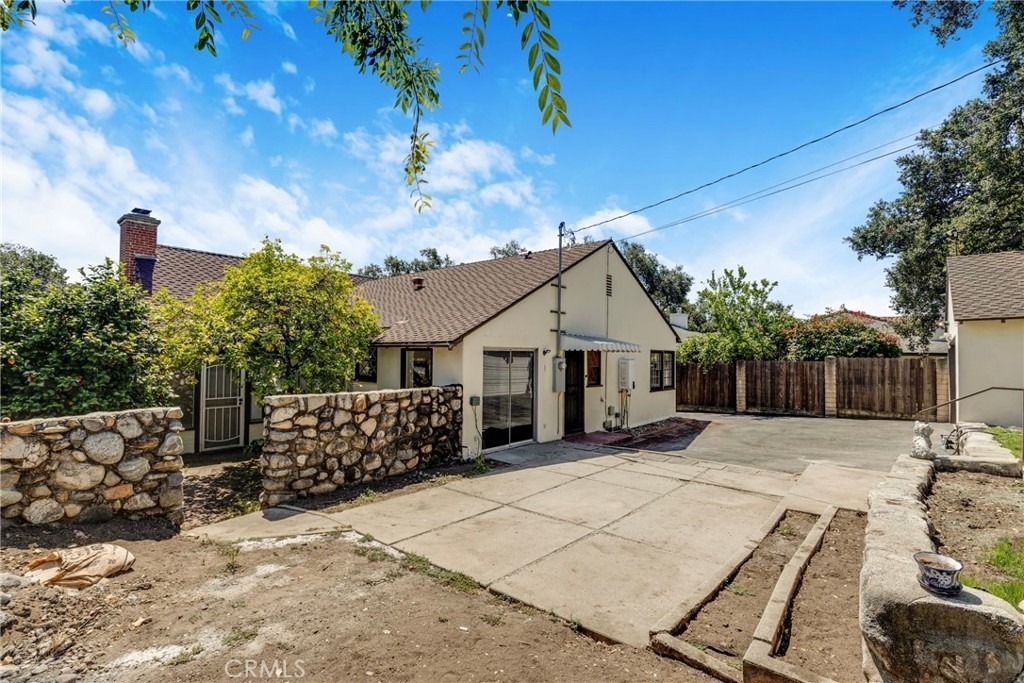 2151 N Altadena - Photo 34
