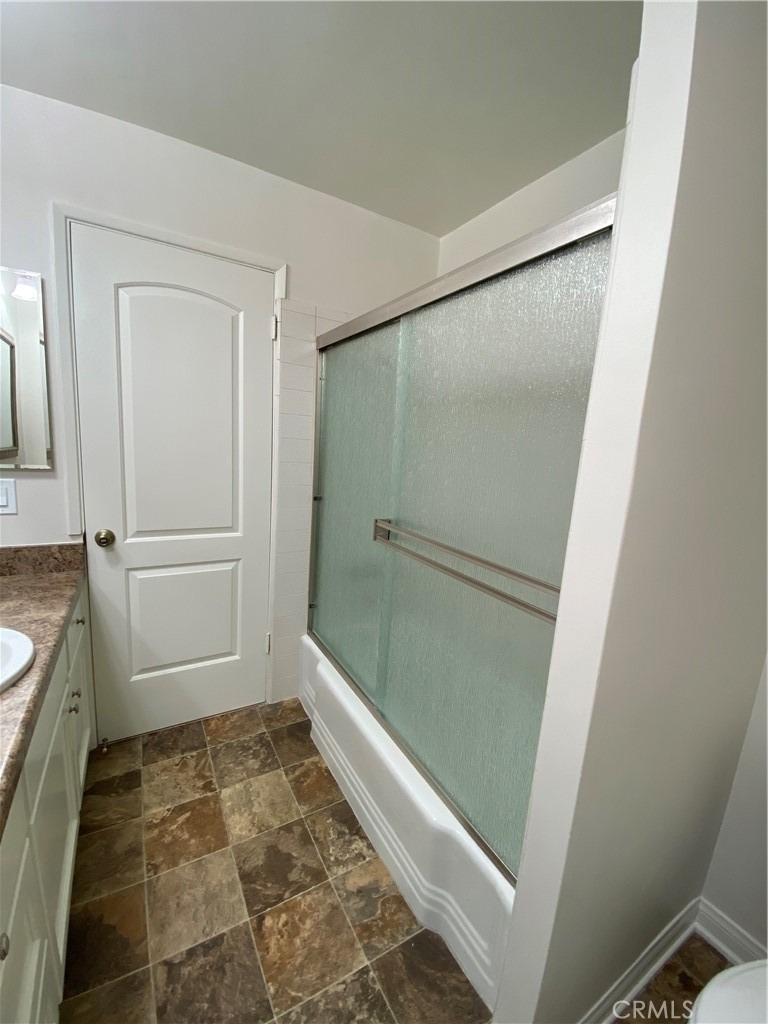 665 W 34th - Photo 7