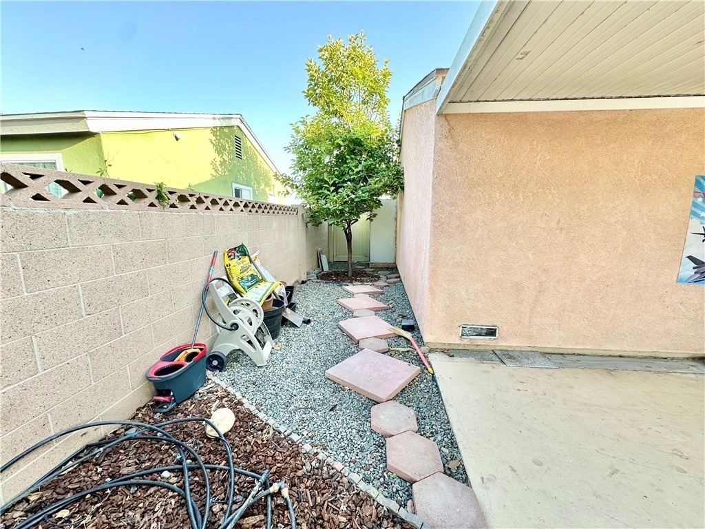 6351 Marcella Way - Photo 19