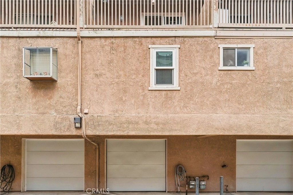 334 S Walnut Unit D (11) - Photo 22