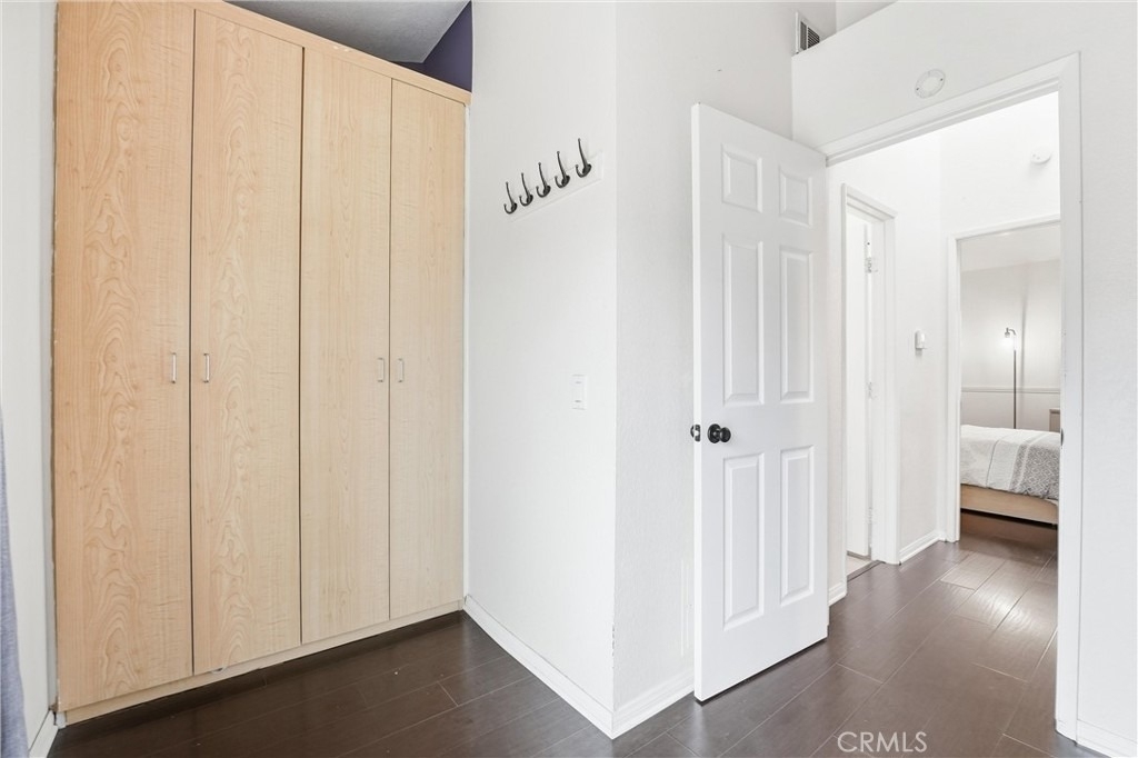 334 S Walnut Unit D (11) - Photo 12