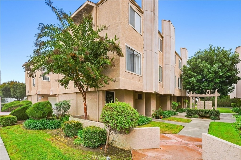 334 S Walnut Unit D (11) - Photo 18