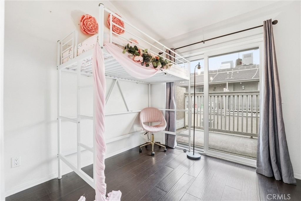 334 S Walnut Unit D (11) - Photo 11