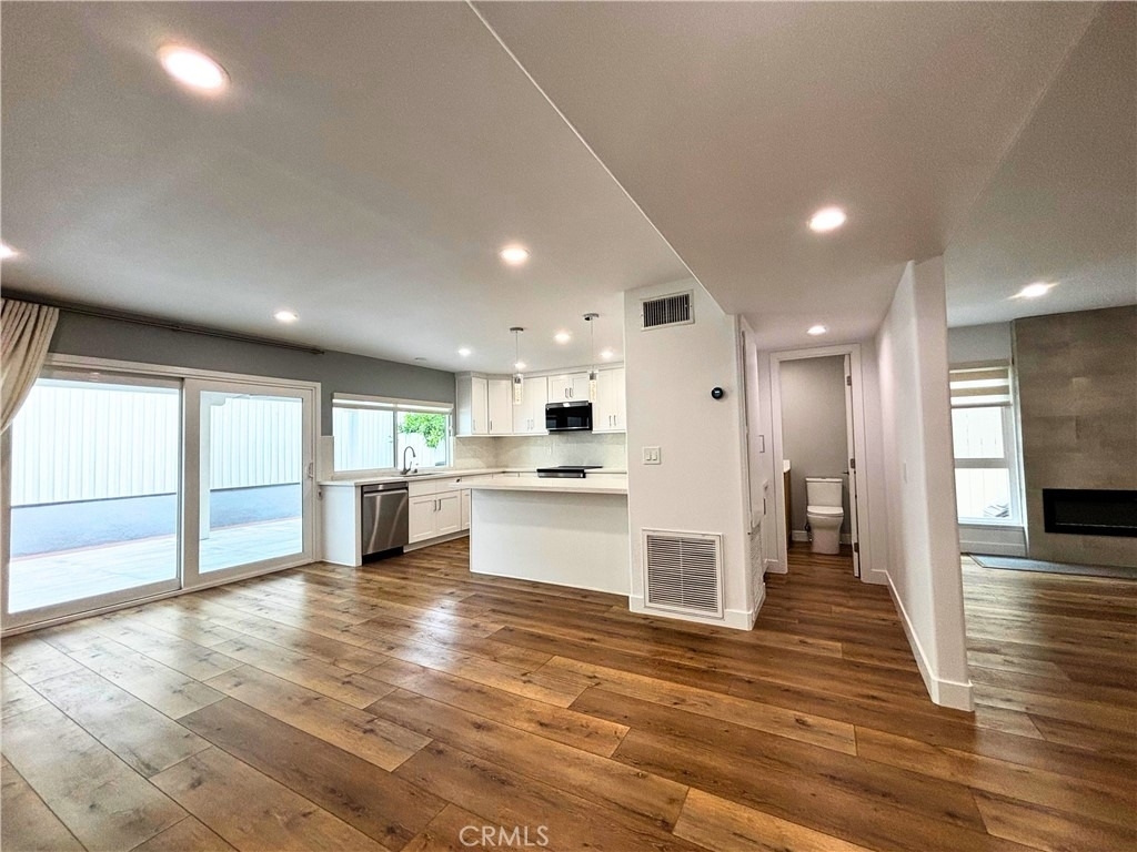 8203 Owens - Photo 5