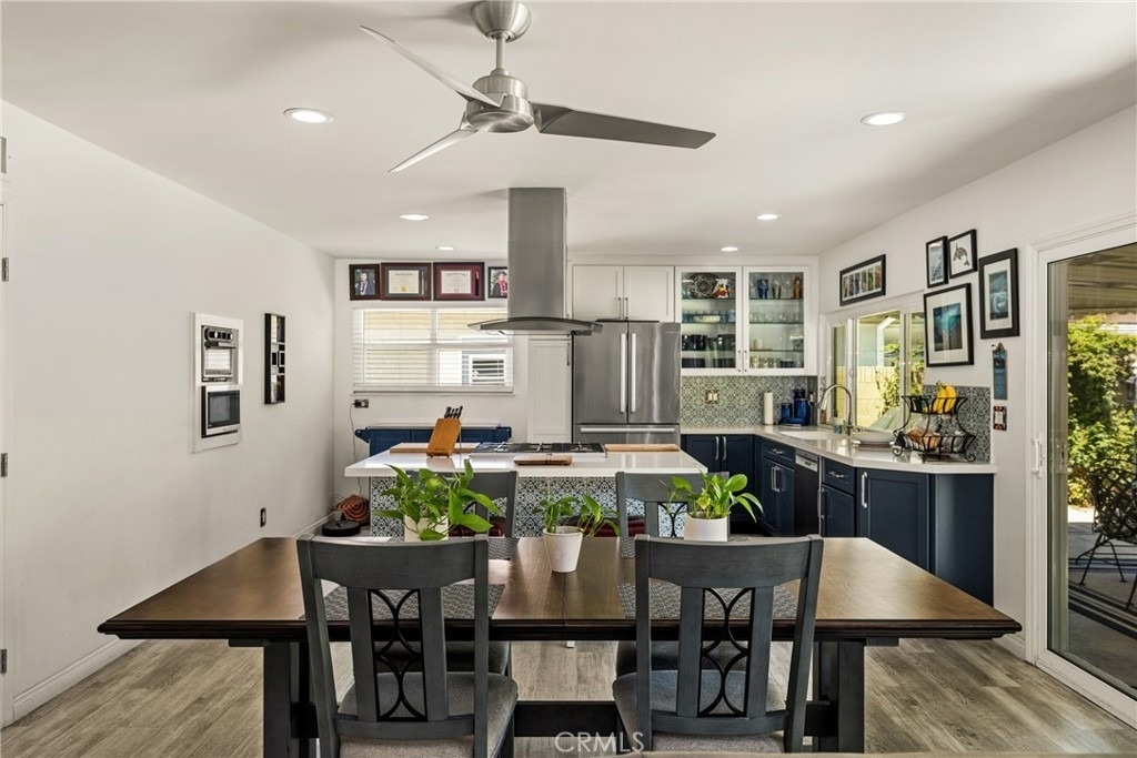 2221 E Viking - Photo 18
