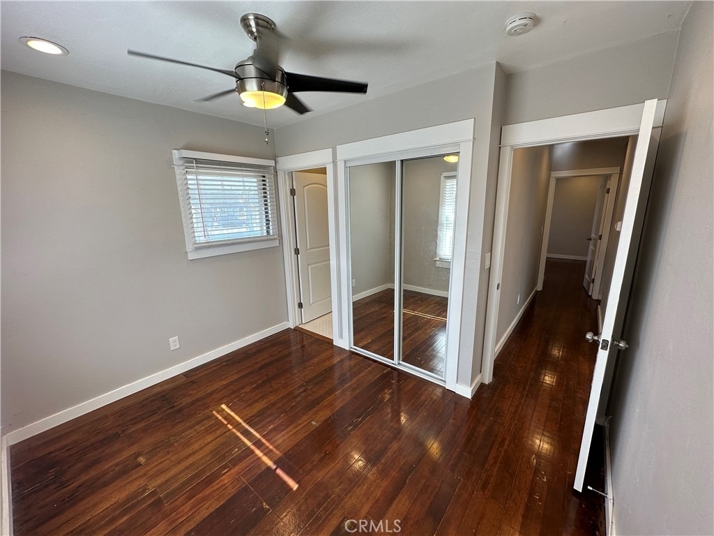 633 W Maple Avenue - Photo 17