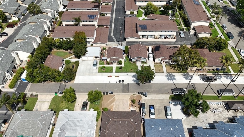 633 W Maple Avenue - Photo 5