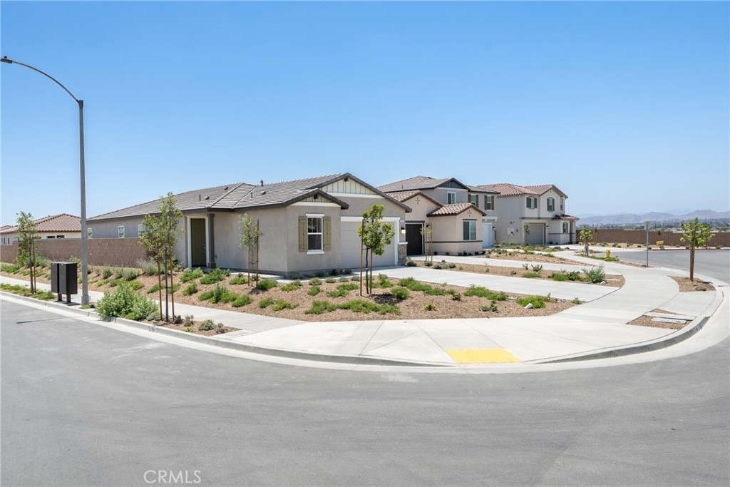 1231 Trojan Circle - Photo 1