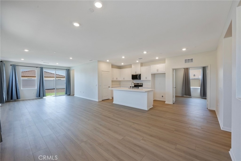 1231 Trojan Circle - Photo 17