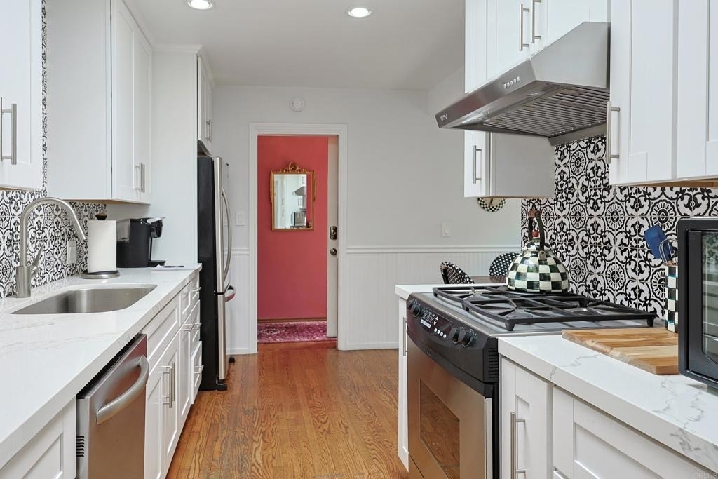 610 Country Club - Photo 21