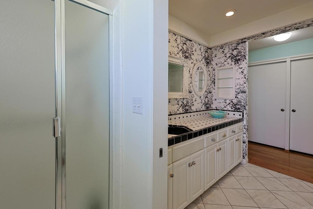 610 Country Club - Photo 40