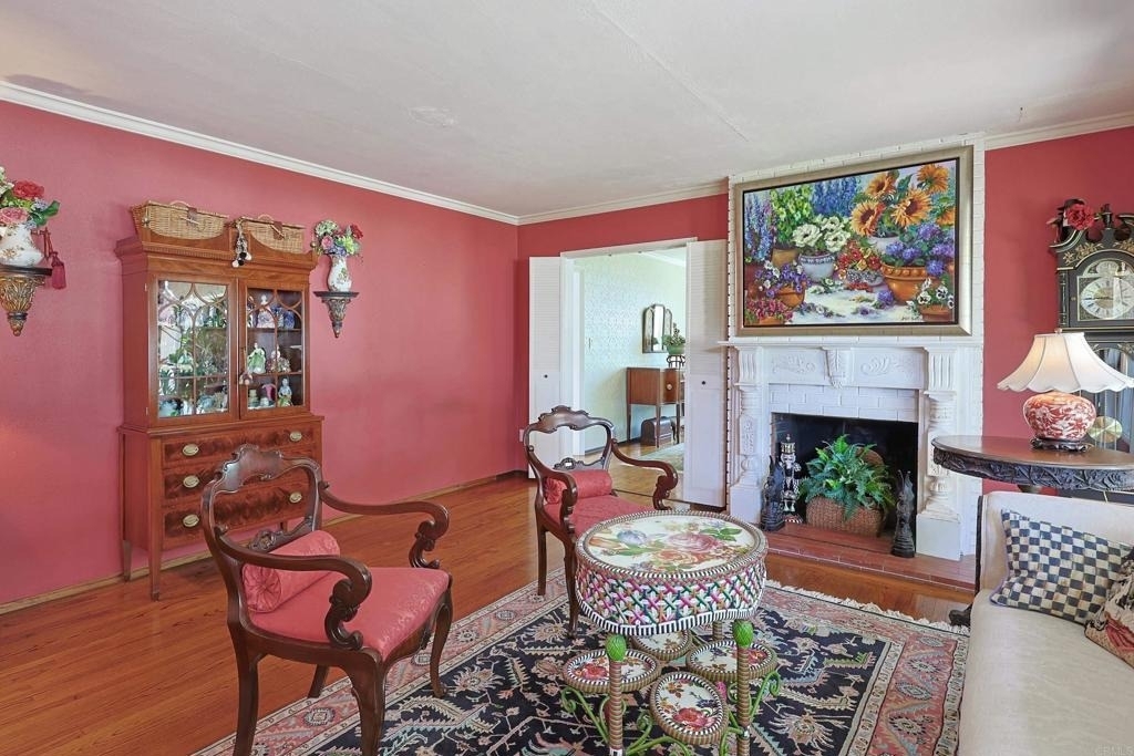 610 Country Club - Photo 4