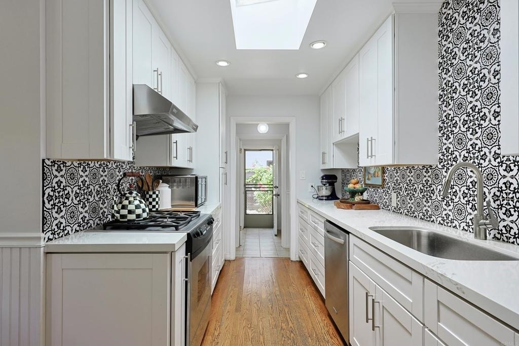 610 Country Club - Photo 23