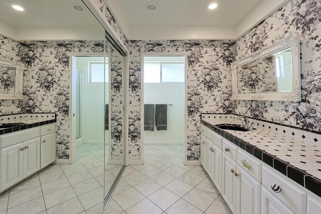 610 Country Club - Photo 37