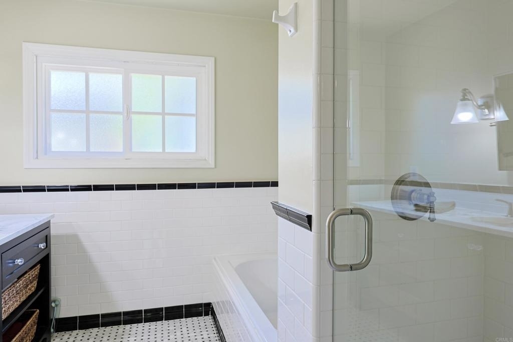 610 Country Club - Photo 30