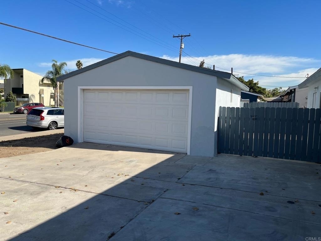 172 Palomar Street - Photo 1
