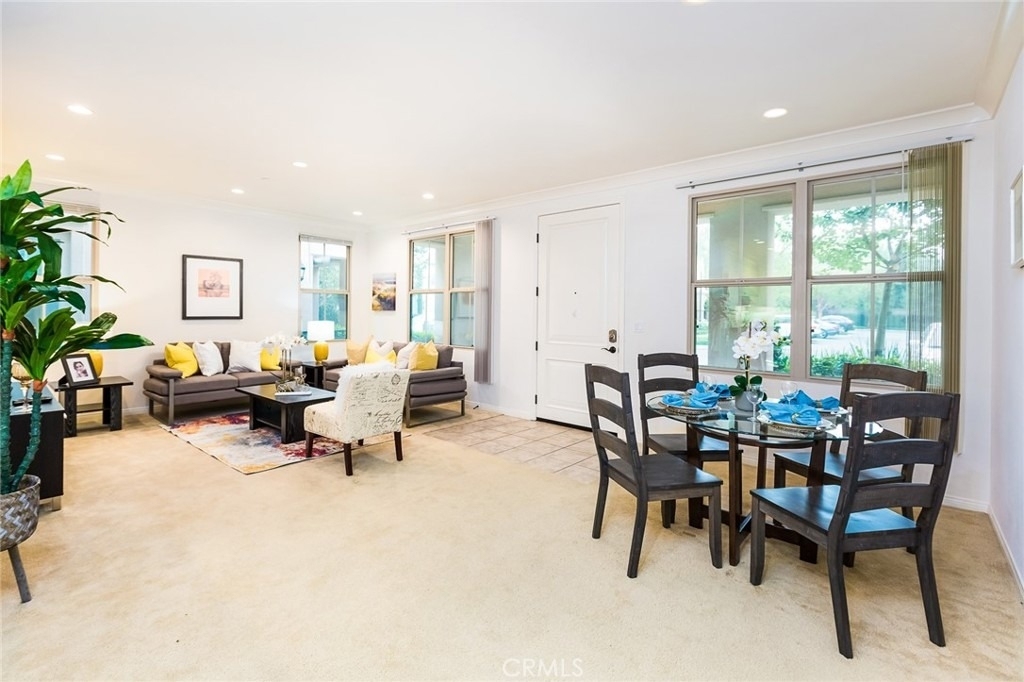 137 Kempton - Photo 3
