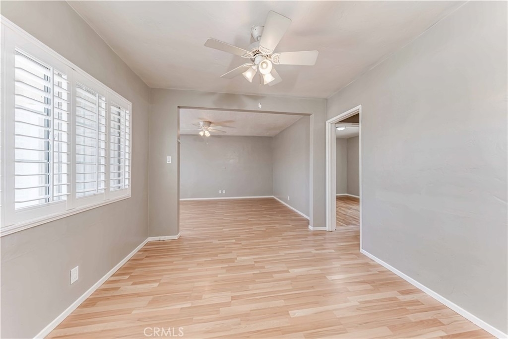 17309 Elgar Avenue - Photo 5