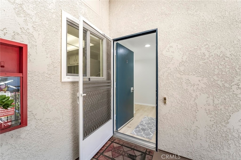 2293 Via Puerta - Photo 3