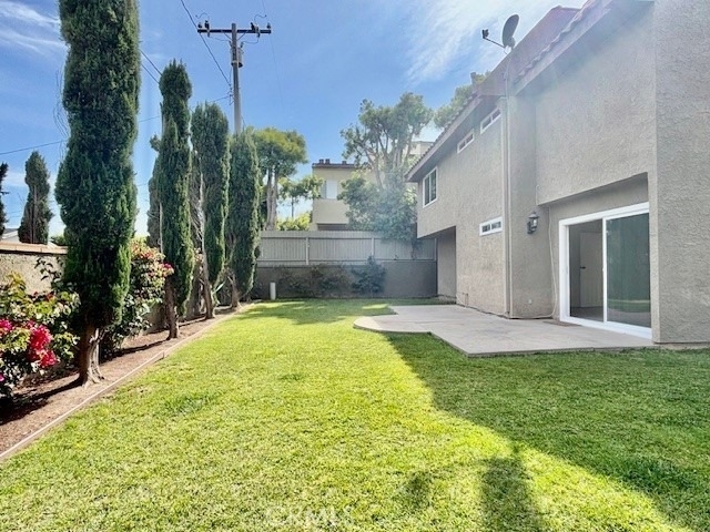 2558 Orange Avenue - Photo 9