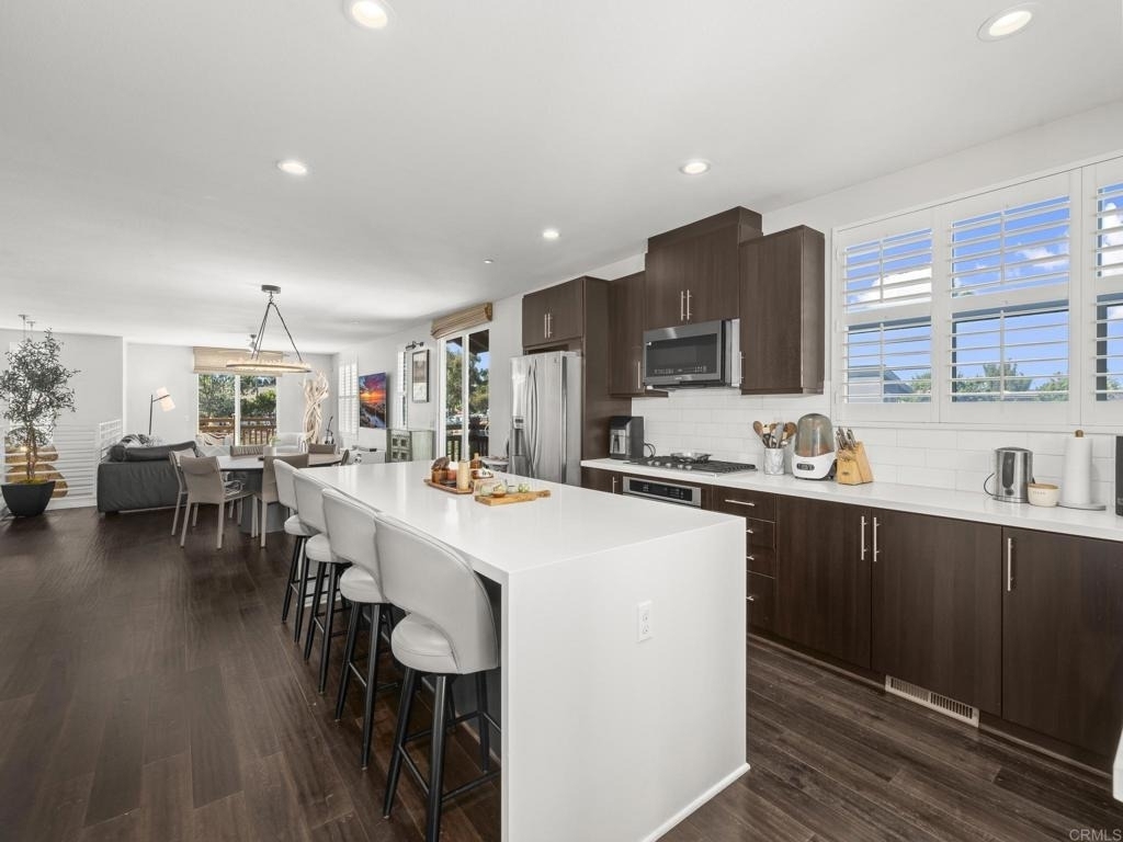 1859 N Vulcan Avenue - Photo 3