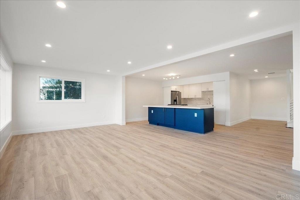 1498 La Linda Drive - Photo 2