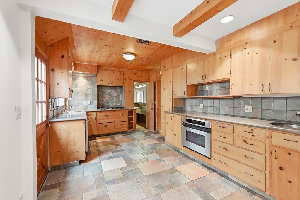 20 Kent Place - Photo 32