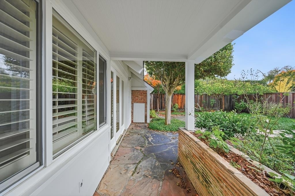 20 Kent Place - Photo 86