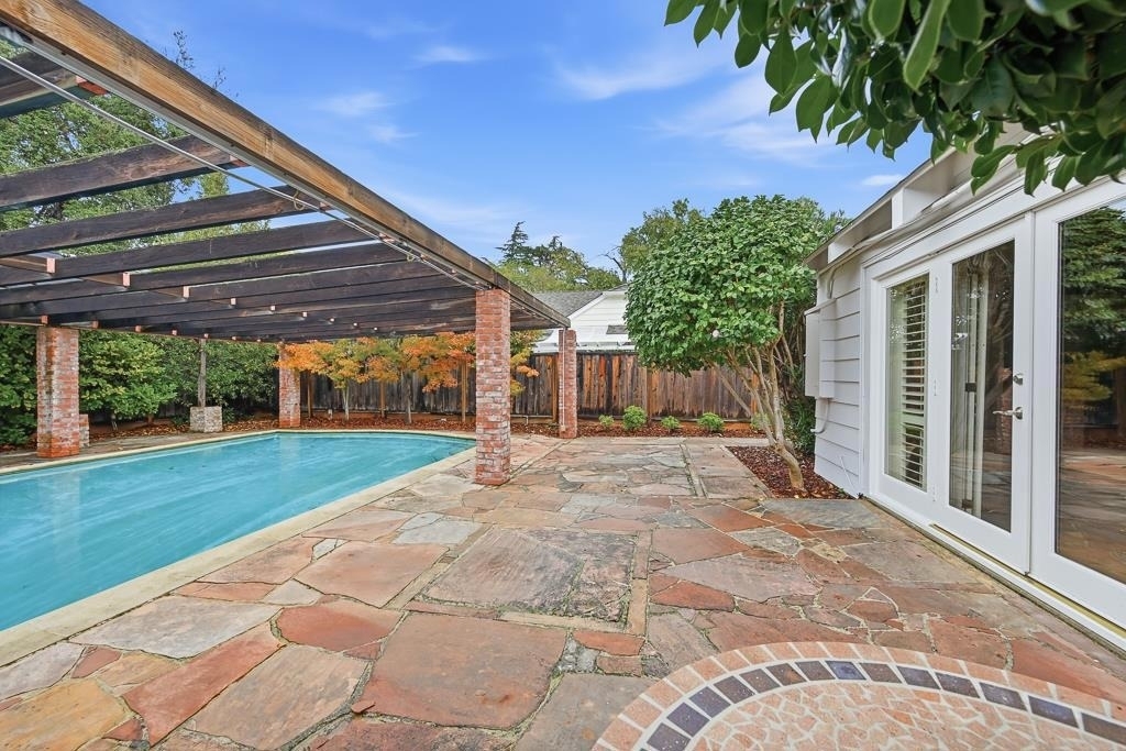 20 Kent Place - Photo 67