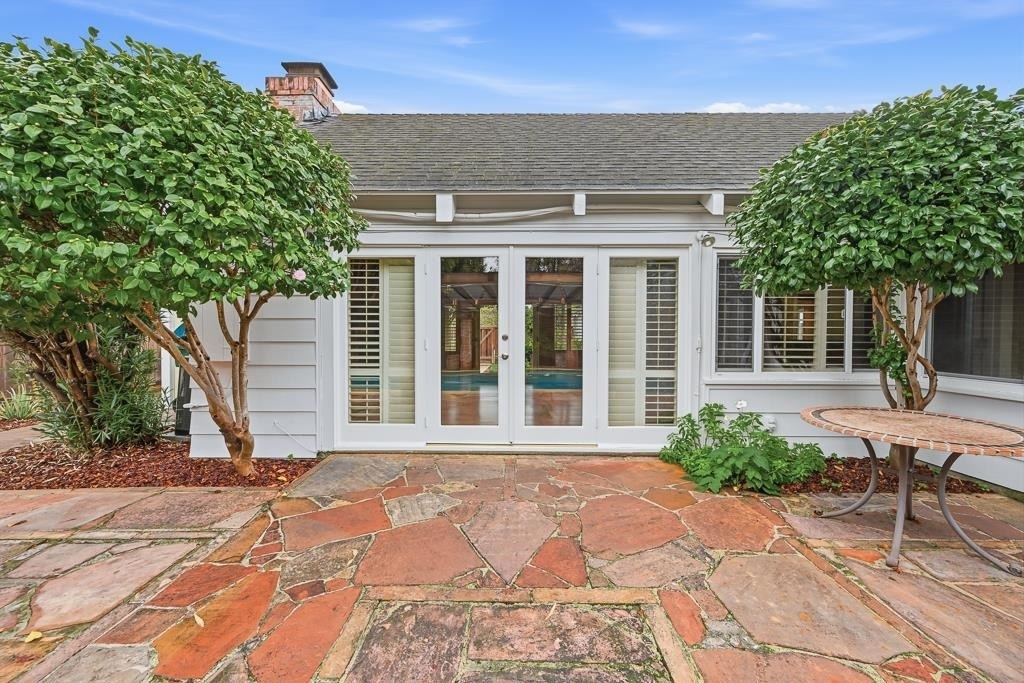 20 Kent Place - Photo 68