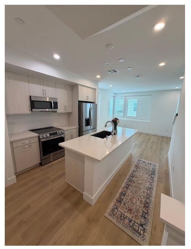 1753 Capulet Drive - Photo 2