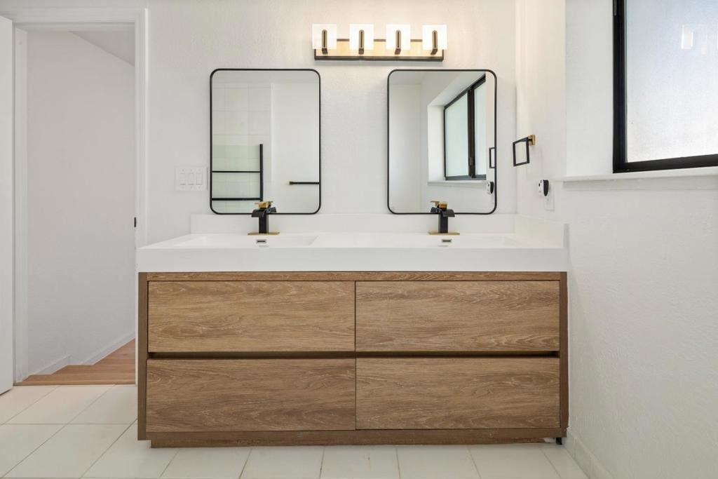 70 Adam Court - Photo 18