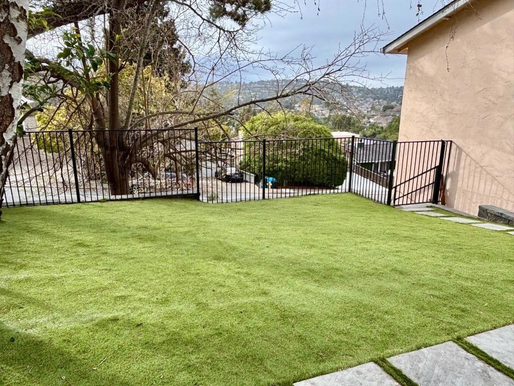 70 Adam Court - Photo 22