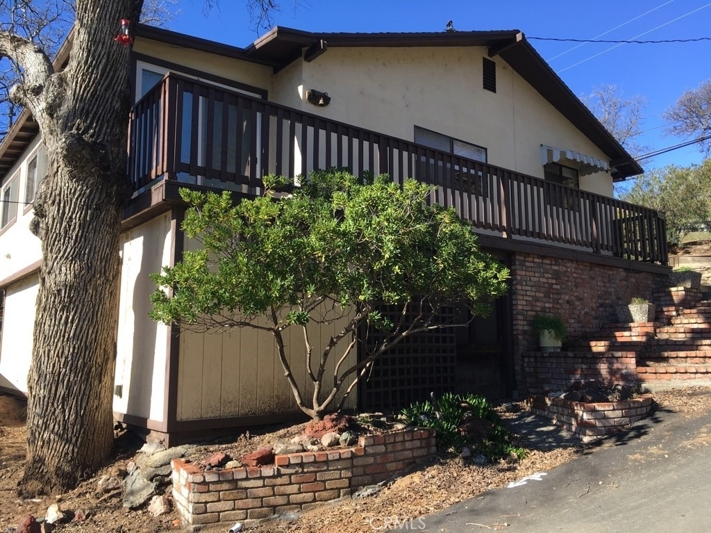 3690 Tulare Street - Photo 0