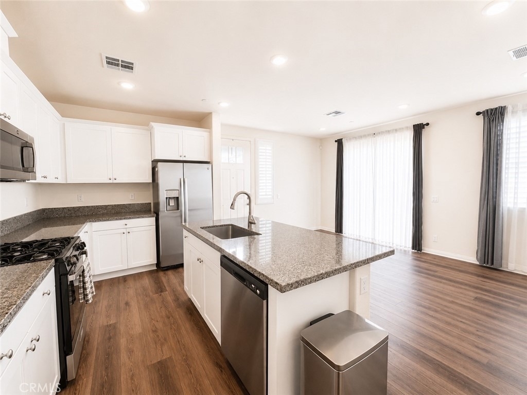 16570 Wyndham - Photo 6