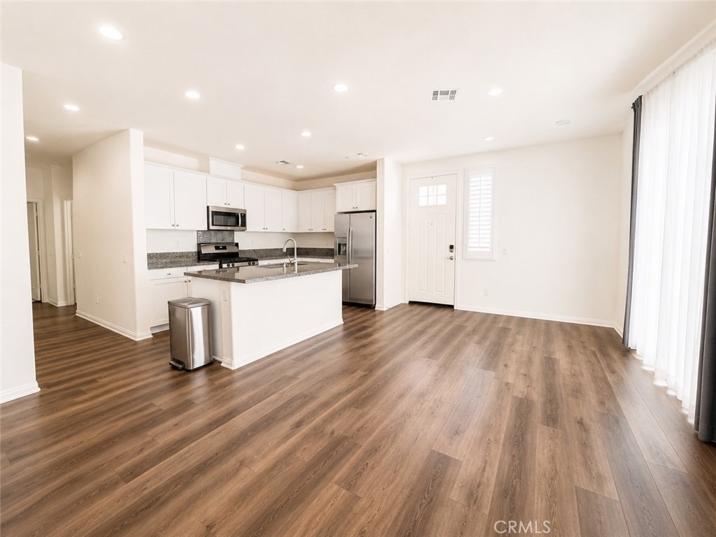 16570 Wyndham - Photo 3