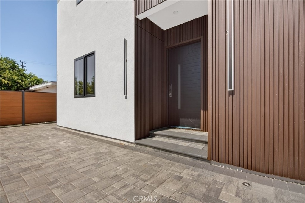 7605 Greg Avenue - Photo 1