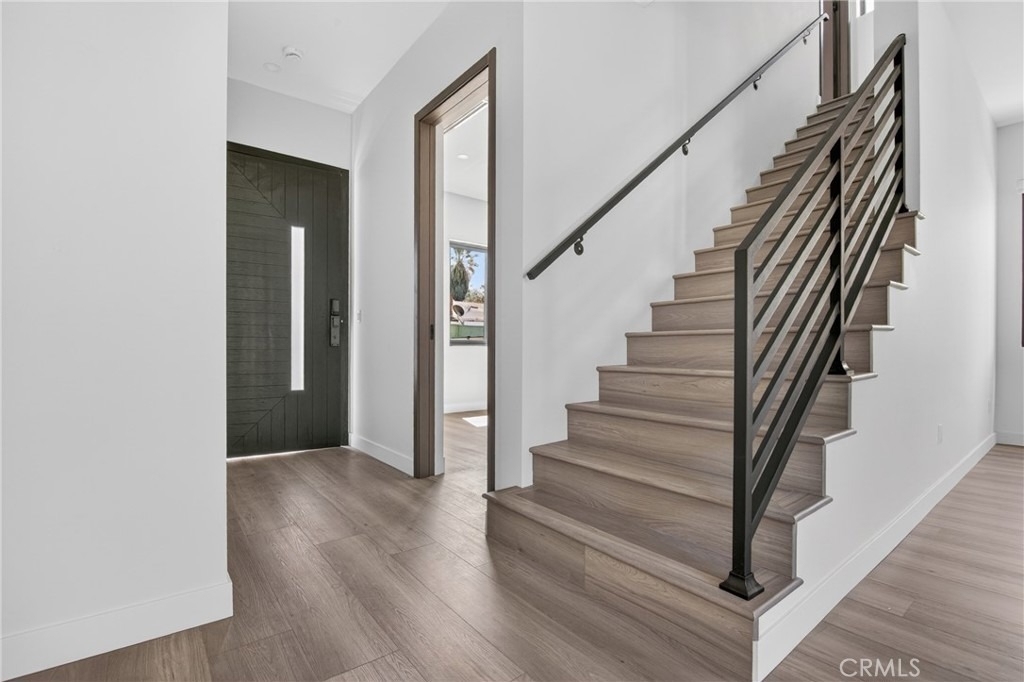 7605 Greg Avenue - Photo 8